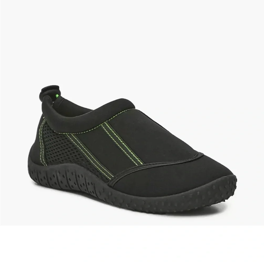 Crown Vintage Youth Poseidon Black Water Swim Shoes With Green Accents Size 3